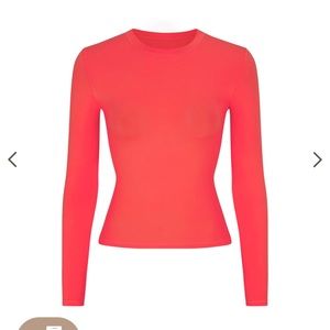 SKIMS Fits Everybody Long Sleeve Shirt